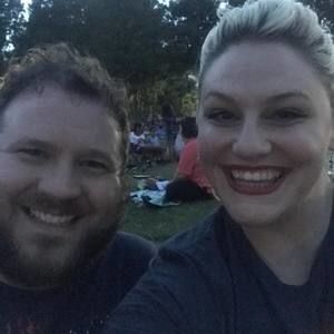 Meet your Posher, Whitney